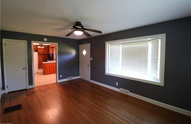 5611 Windy Hill Drive Gallery 3
