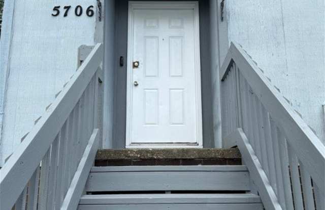5706 Aftonshire Drive photos photos