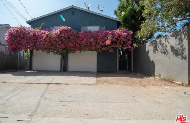 726 MILWOOD Avenue - 726 Milwood Avenue, Los Angeles, CA 90291