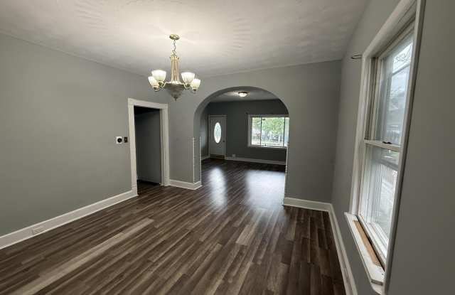 617 Harrison Avenue Gallery 4