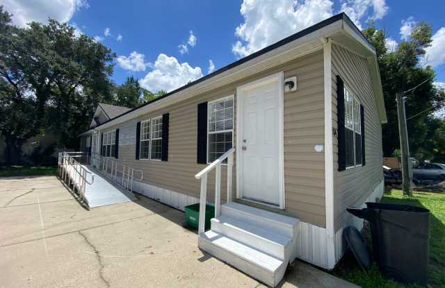 Charming 3 bedroom, 2 bathroom house in Casselberry, FL! photos photos