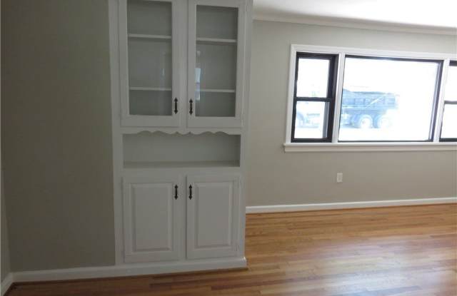 223 Stuttaford Drive Gallery 3