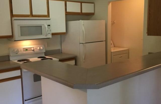 Fresh Updates + $500 Off First Month – Prime CSU Location! Gallery 3