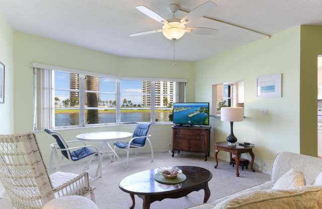 28 Yacht Club Drive Gallery 4