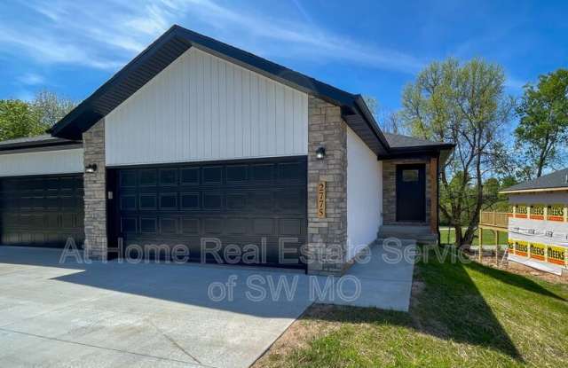 2775 S. Meadowlark Ave photos photos