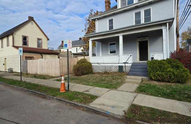 4 BEDROOM SINGLE FAMILY HOME photos photos