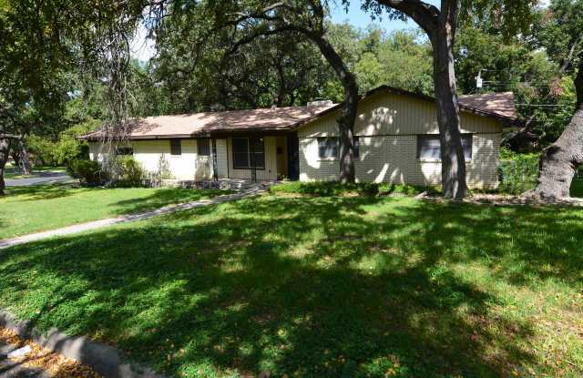 2710 W Avenue P photos photos