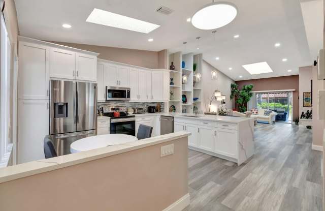 6100 Waldwick Circle photos photos