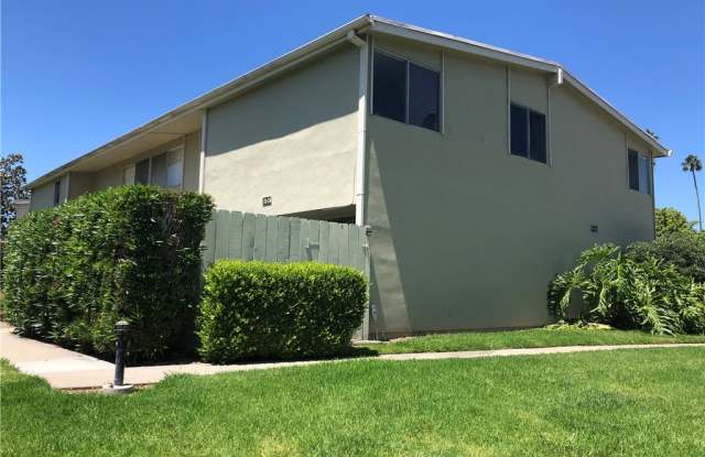 5757 Erlanger Street Gallery 2