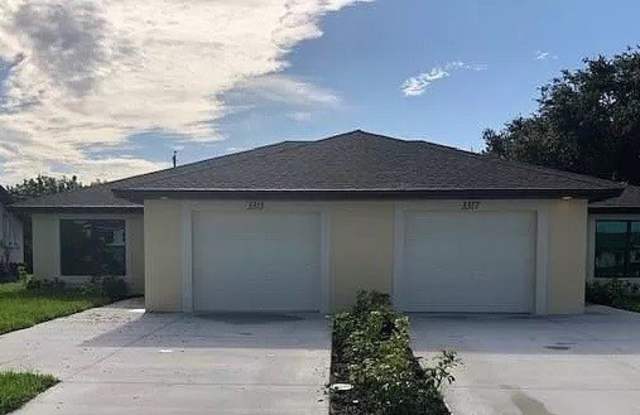 3315 Skyline Boulevard - 3315 Skyline Boulevard, Cape Coral, FL 33914