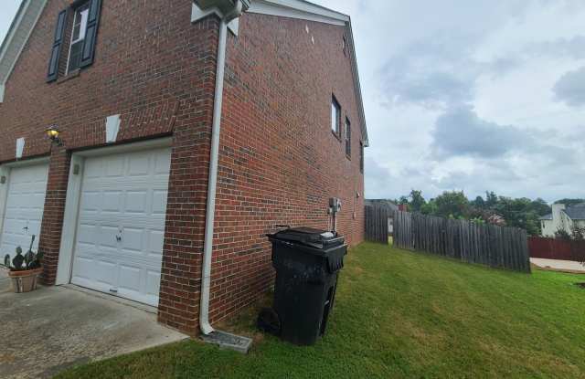4 Bedroom 3 Bath 2 Car Garage, Henry County Gallery 4