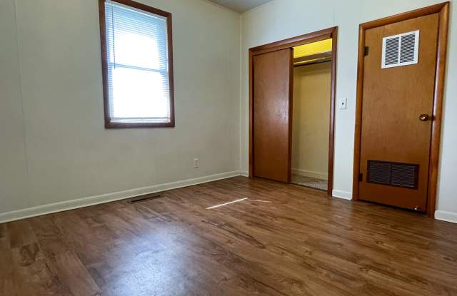 401 E Snider #3 Gallery 3