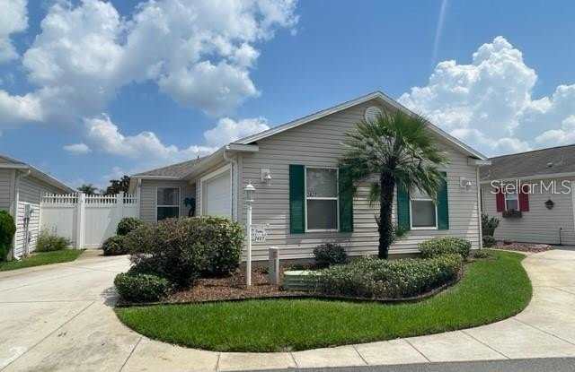 2427 CHESTNUT TERRACE - 2427 Chestnut Terrace, The Villages, FL 32162