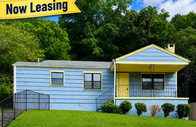 Cozy 2BR/1BA Home with Fireplace & Spacious Living Area photos photos