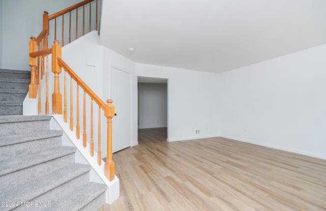 27 Karen Drive Gallery 3