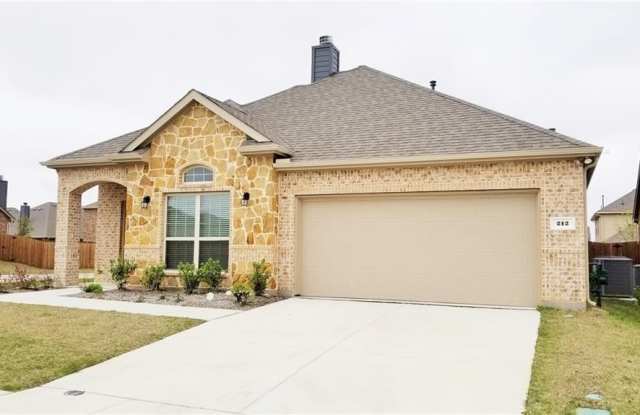 212 Rustic Oak Lane - 212 Rustic Oak Lane, McKinney, TX 75072