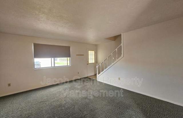 360 N Fanning Gallery 3