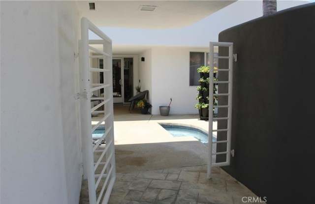 27851 Lake St # Casita Only photos photos