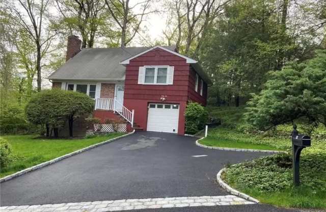 45 Begg Drive - 45 Begg Drive, Westchester County, NY 10514