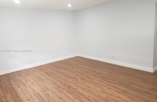 7901 NW 44th Ct Gallery 2