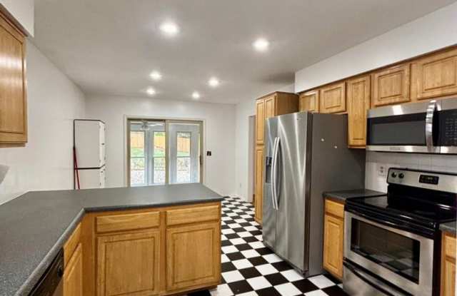 COMING SOON! Battlefield Home with Sunroom Gallery 4
