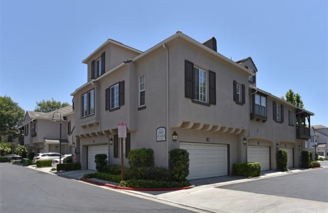 16 Leucadia - 16 Leucadia, Irvine, CA 92602