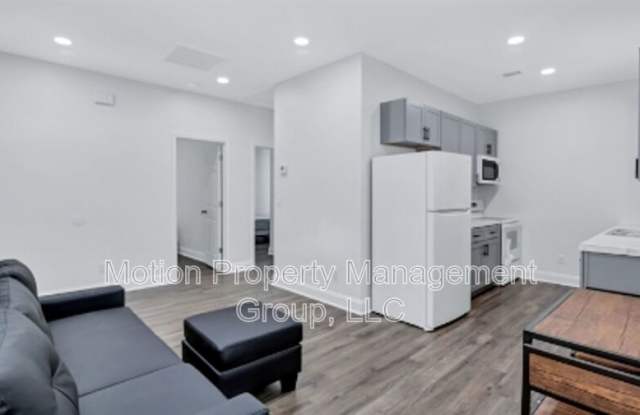 700 Carmen Ave Gallery 3