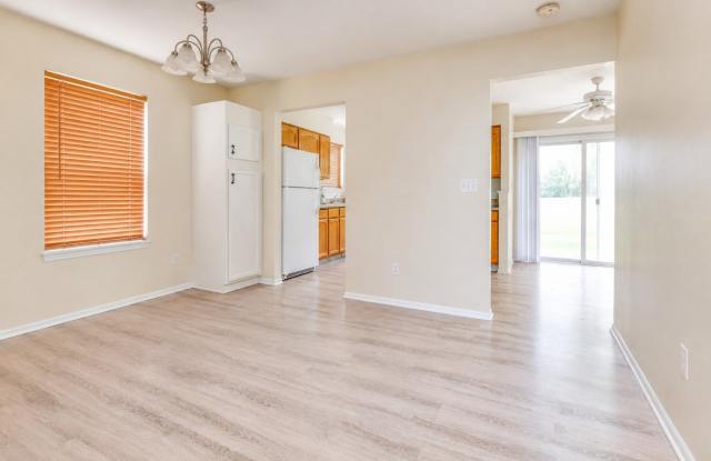 21258 W Cascade Court Gallery 3