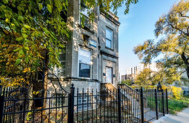 1224 S Troy Gallery 2