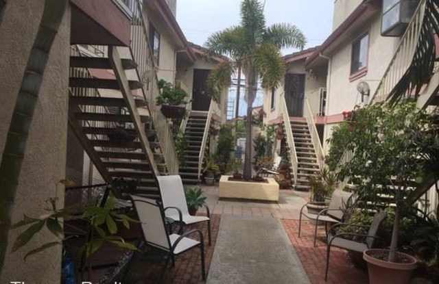 4552 Georgia St. 6 Gallery 3
