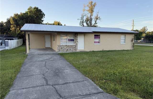 13401 Fourth Street photos photos