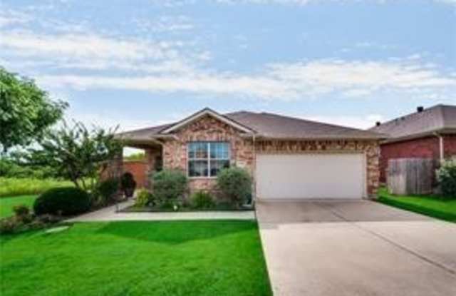 5314 Smithfield - 5314 Smithfield Court, Sachse, TX 75048