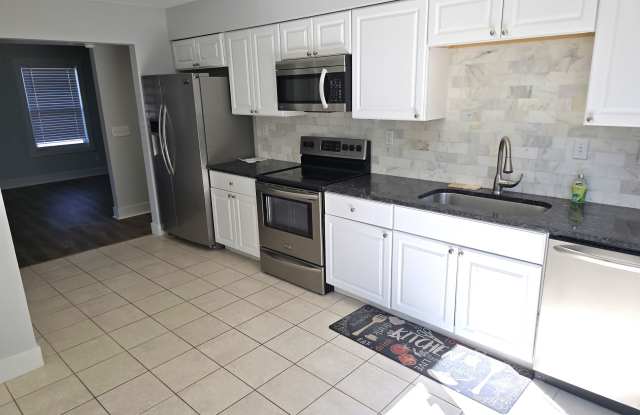 2100 Fort Belvoir Drive Gallery 2