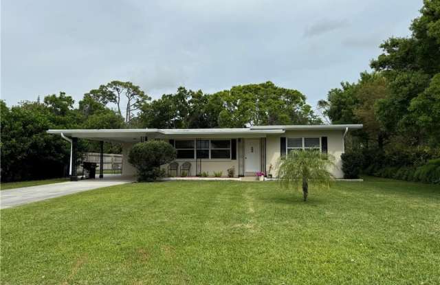 2026 15th Lane - 2026 15th Lane, Vero Beach, FL 32960