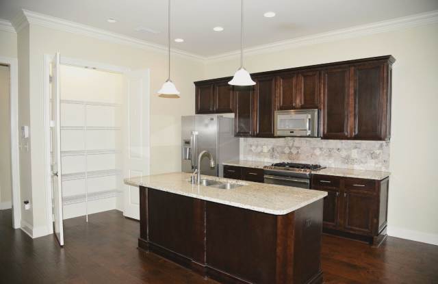 Beautiful 4-Bedroom Home in Magnolia Woods! Gallery 3