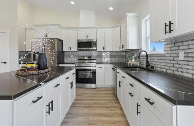 614 Caridad Court photos photos