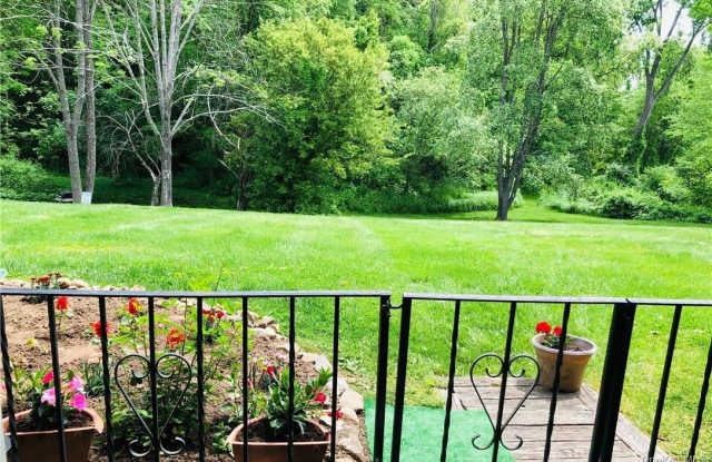 315 Fox Run Lane photos photos