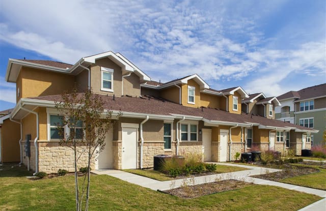 Affordable Housing - Azure Pointe Gallery 4