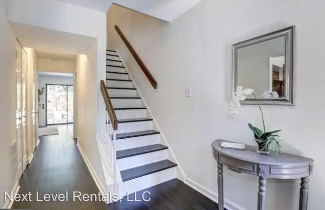 10703 Muirfield Dr Gallery 2