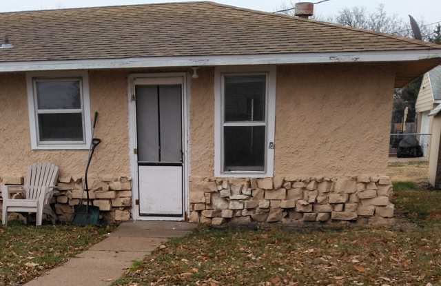 204 South Lincoln Avenue - 204 South Lincoln Avenue, Fremont, NE 68025