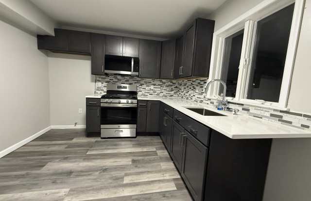 50 MARKET Street - 50 Market Street, Pittston, PA 18640