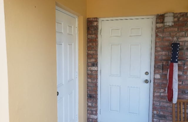 2417 NE 2ND AVE - 2417 Northeast 2nd Avenue, Boca Raton, FL 33431