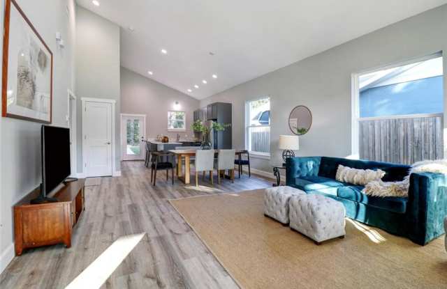 1935 QUINCY STREET S - 1935 Quincy Street South, St. Petersburg, FL 33711