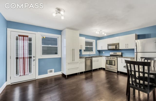 27 Madison Avenue - 27 Madison Avenue, Staten Island, NY 10314