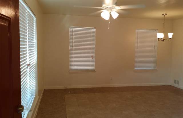 5003 Cottonwood Circle C Gallery 2