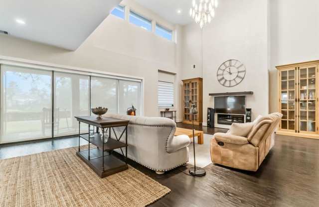139 Gildwood Place Gallery 4