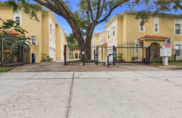 505 S TAMPANIA Avenue photos photos