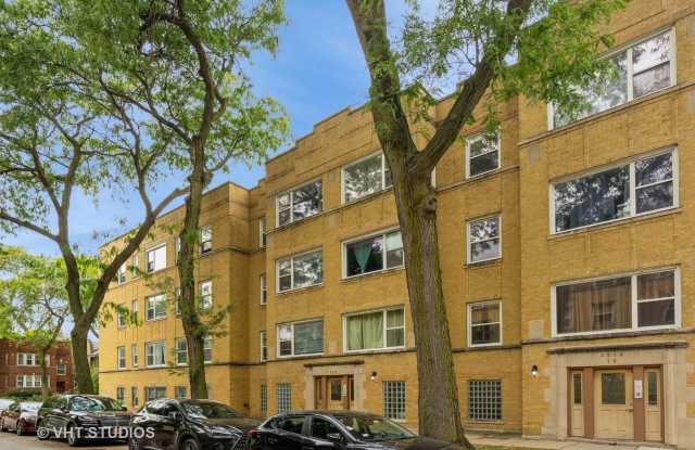 3818 W AINSLIE Street unit: 3 photos photos