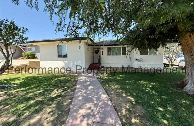 Gorgeous 3 Bed/3 Bath E Bakersfield Home w/ RBP & $0 Deposit Option photos photos