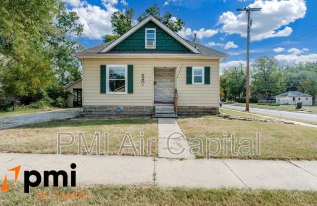 520 Old Main Street photos photos